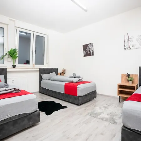 Serviceroom24 - Space In Wlan - Smart-tv - 24-7 Check-in Und Kueche Apartment Recklinghausen
