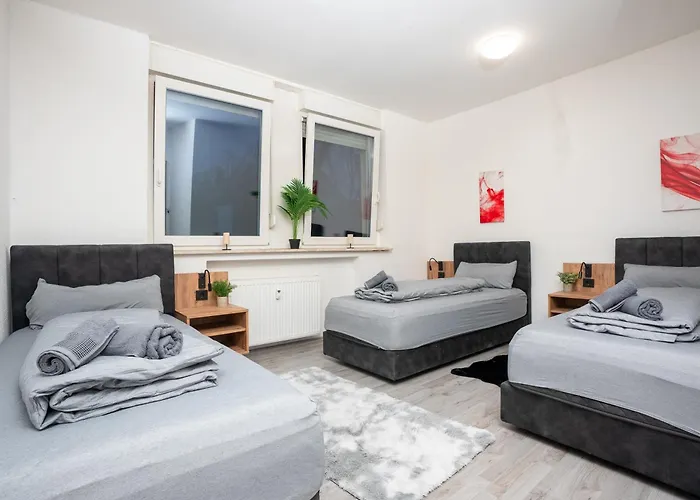 Serviceroom24 - Space In Wlan - Smart-tv - 24-7 Check-in Und Kueche *