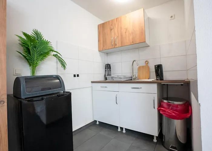 Serviceroom24 - Space In Wlan - Smart-tv - 24-7 Check-in Und Kueche Appartement Recklinghausen